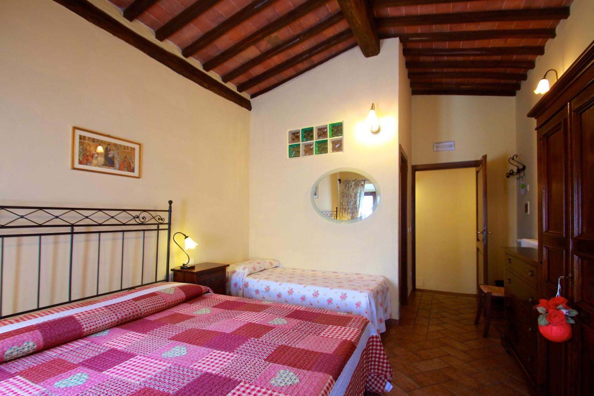 Casa Di Campagna In Toscana Sovicille Pokoj fotografie
